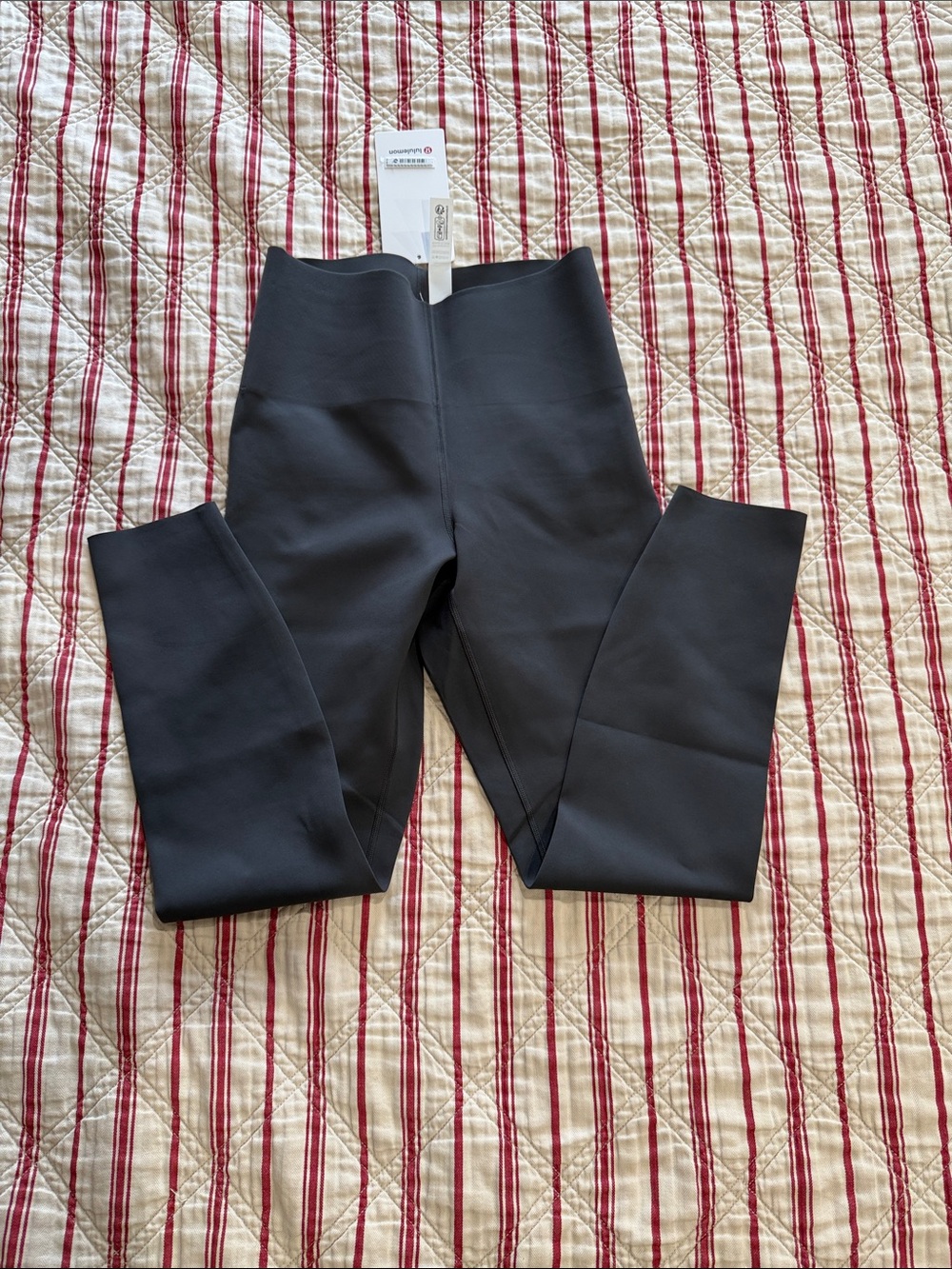 Lululemon Glow Up Super High-Rise Tight 25” - Picture 5 of 9